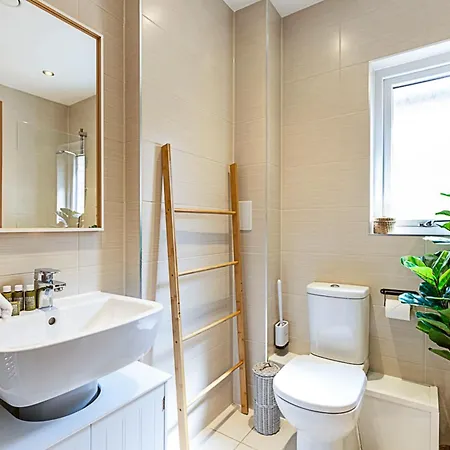 Holiday home Semi-detached House With Modern Bespoke Interior