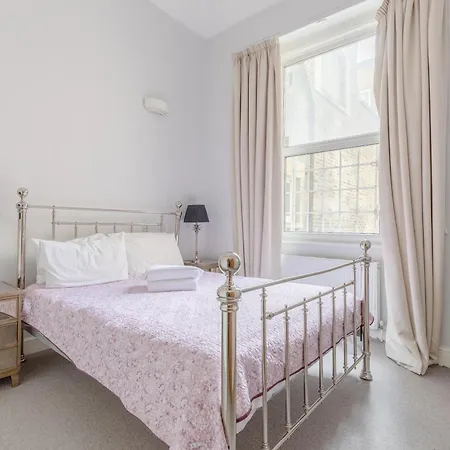 Cosy 1 Bedroom Near Harrods Knightsbridge London