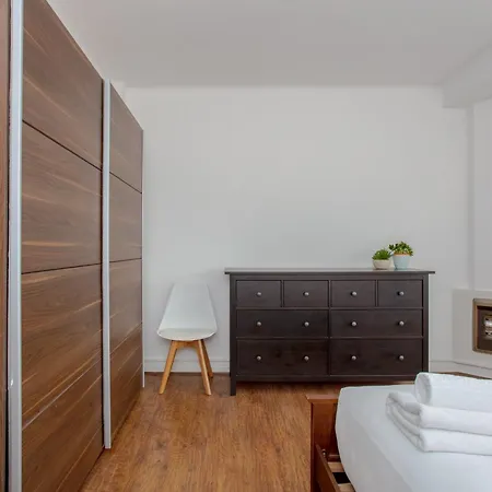 Contemporary 2 Bedroom Flat In Bayswater Apartment *