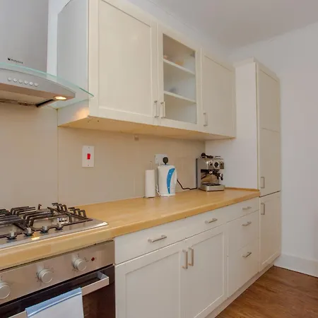 Appartamento Contemporary 2 Bedroom Flat In Bayswater Londra