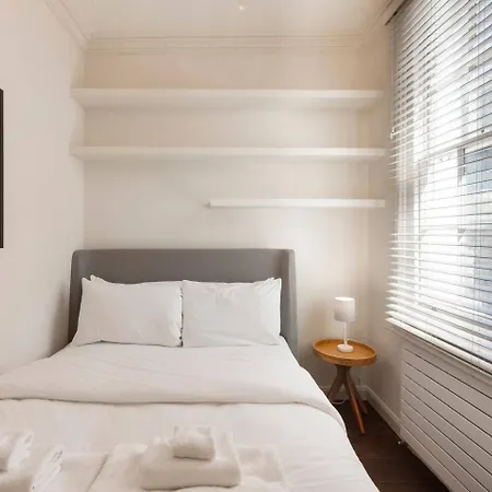 Elegant Airy 2 Bedroom Flat In Paddington Apartment *