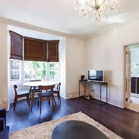 Elegant Airy 2 Bedroom Flat In Paddington *