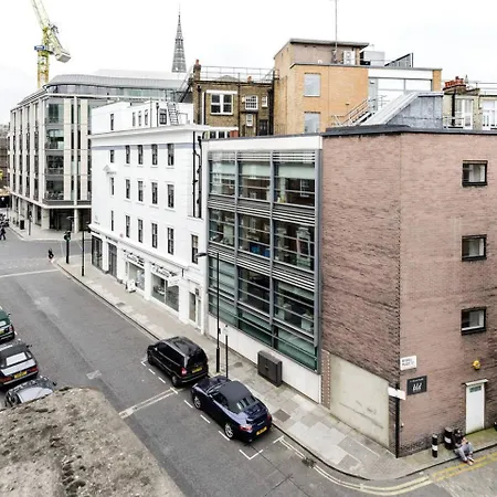 Stylish 1 Bedroom In Amazing Soho Location Apartment