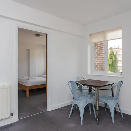 Cosy 1 Bedroom In Earlsfield Sw Apartment *