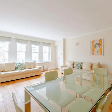 Spacious And 3 Bedroom House In Paddington Apartment *