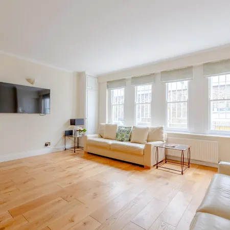 Apartment Spacious And 3 Bedroom House In Paddington London
