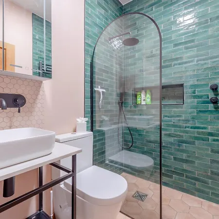 Tranquil 1 Bedroom Flat In Peckham *
