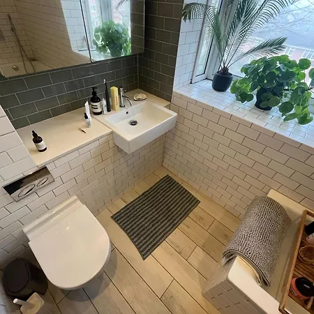 Peaceful 2 Bedroom Flat With Roof Terrace - Hackney
