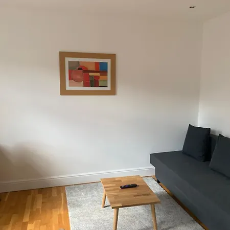 Contemporary 1bd Flat - Camden Apartment