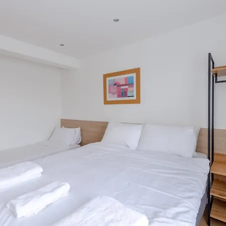 Contemporary 1bd Flat - Camden * London