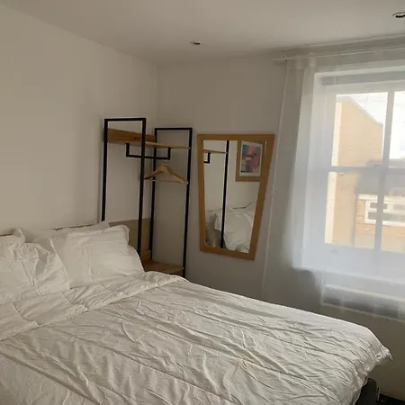 Contemporary 1bd Flat - Camden Apartment *