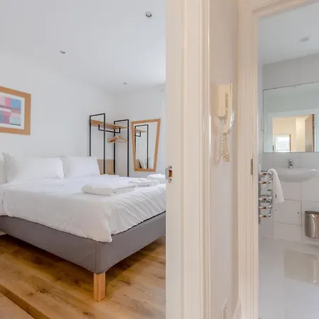 Apartment Contemporary 1bd Flat - Camden *