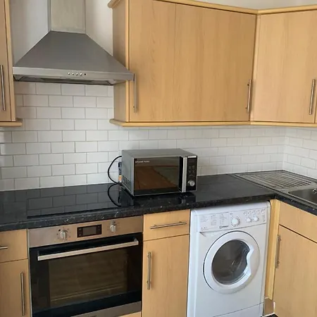 Spaciously Renovated 2bd Flat - Camden *