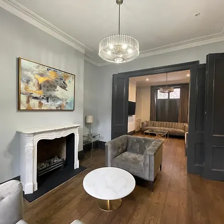 Luxurious & 3bd House - Chelsea *