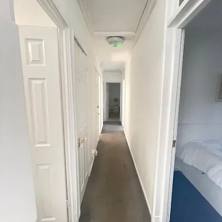 Spacious & Welcoming 4bd House - Kennington Londres
