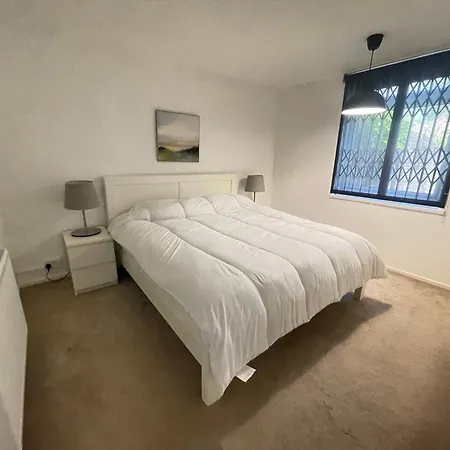 Spacious & Welcoming 4bd House - Kennington Appartement