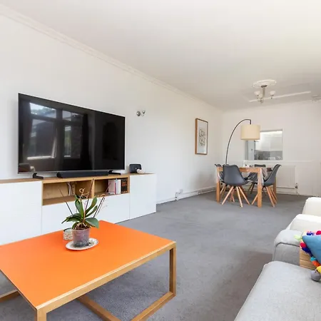 Spacious & Welcoming 4bd House - Kennington Londres