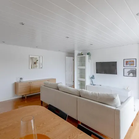 2bd Flat With Views Of Canary Wharf - Rotherhithe Apartment *