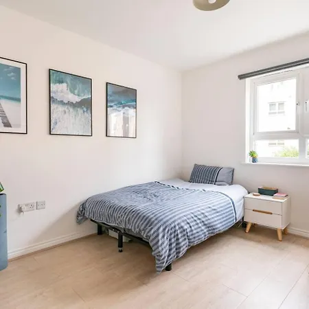 Vibrant & Modern 1bd Flat - Hackney Apartment *