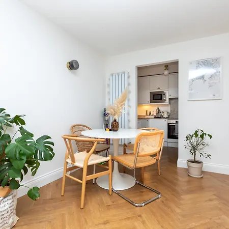Snug & Homely 1bd Flat - Hackney! Apartment London