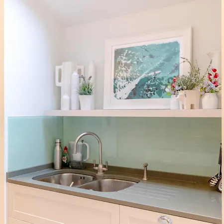 Secluded & Serene 3bd Family - Wandsworth! * London