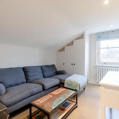 Secluded & Serene 3bd Family - Wandsworth! Apartment