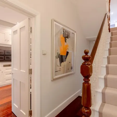 Secluded & Serene 3bd Family - Wandsworth! Apartment *
