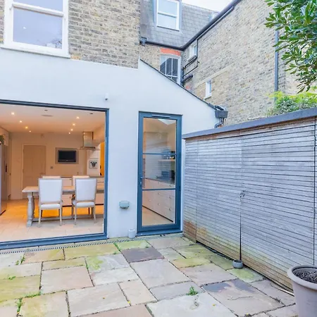 Secluded & Serene 3bd Family - Wandsworth! Apartment *