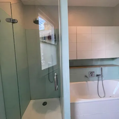 Apartment Secluded & Serene 3bd Family - Wandsworth! London