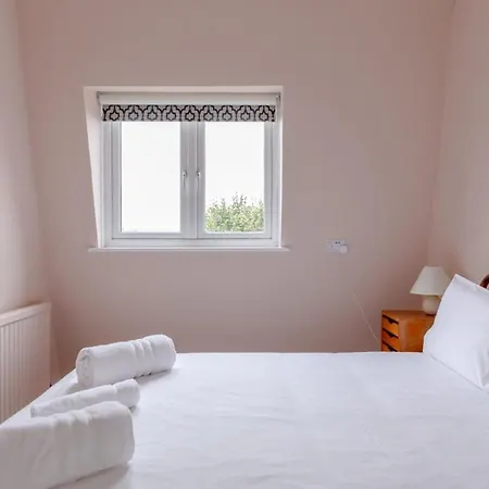 Quaint & Cosy 1 Bedroom Flat - Kensington Olympia! Apartment *