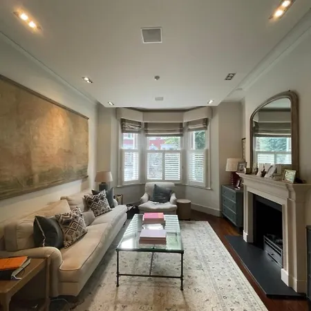Apartment Secluded & Serene 3bd Family - Wandsworth! *