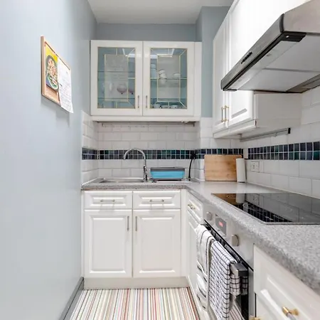 Quaint & Cosy 1 Bedroom Flat - Kensington Olympia! Apartment London