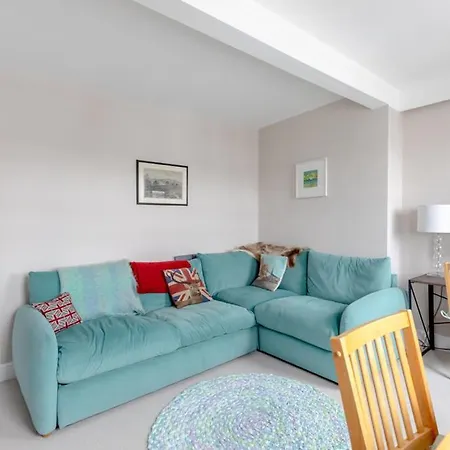Quaint & Cosy 1 Bedroom Flat - Kensington Olympia! Apartment London