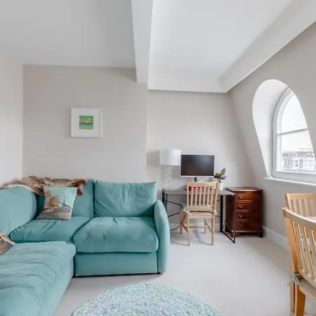 Apartment Quaint & Cosy 1 Bedroom Flat - Kensington Olympia! London