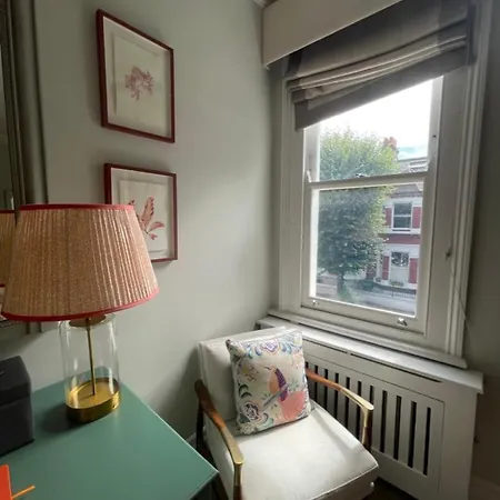 Secluded & Serene 3bd Family - Wandsworth! Apartment