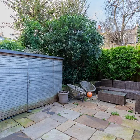 Secluded & Serene 3bd Family - Wandsworth! Apartment *