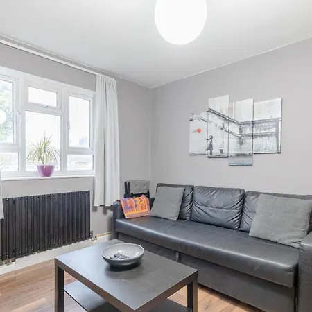 Apartment Spacious 1bd Flat - 4 Mins To Regent's Canal! London
