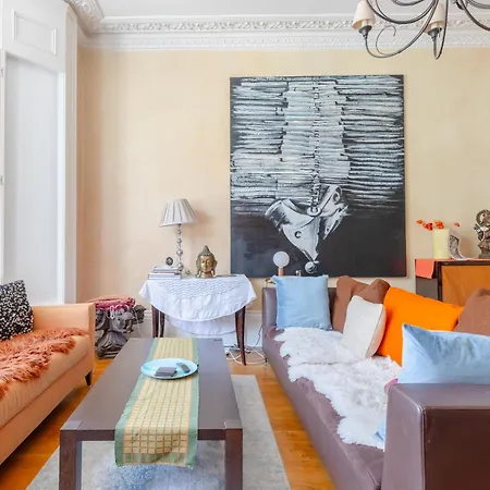Inviting 1bd Hideaway Kensington Olympia! Apartment