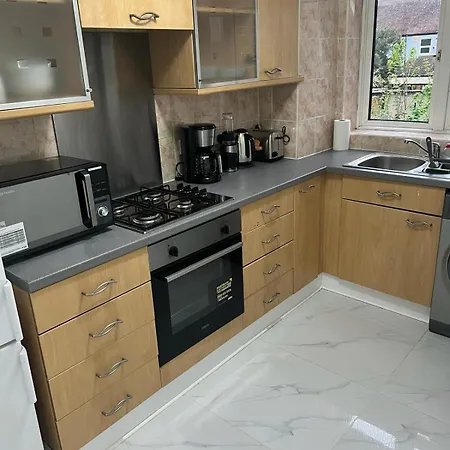 Warner Stratford - 20mins To Central Appartamento