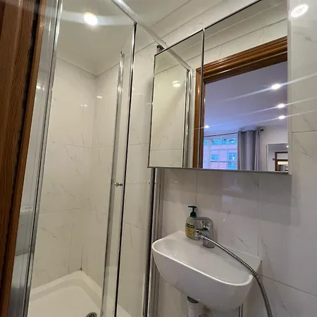 Marble Arch Luxury Collection Apartment London