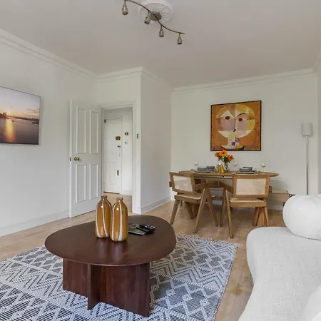The South Kensington Palace By La Reserve Apartamento *
