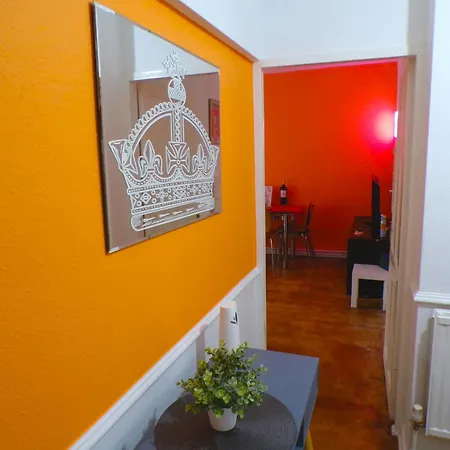 Paddington, Orange - Center Apartment *