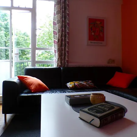 Paddington, Orange - Center *