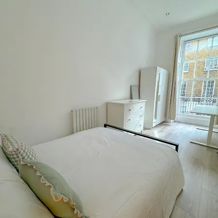 Apartment Conway London