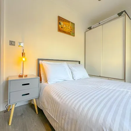 Conway Apartment *