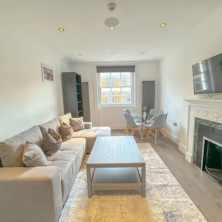 Conway Apartment *