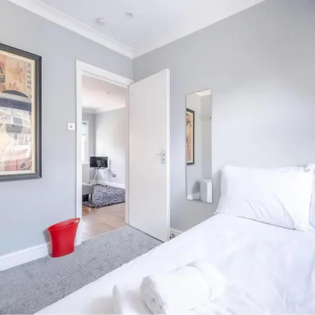 Apartment Parfett