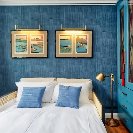 Stunning 2 Bedroom In Little Venice West