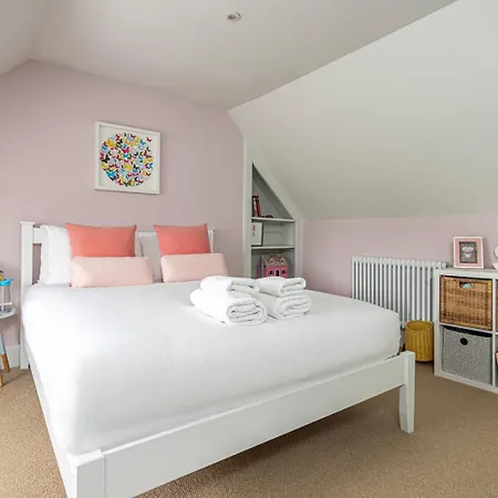 Chic And Colourful Family By Underthedoormat London
