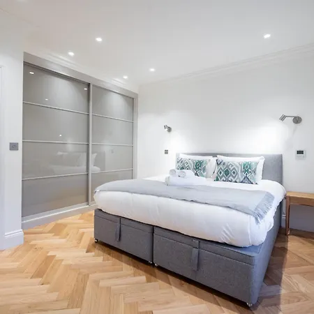 Stunning Hampstead Rh9 * London